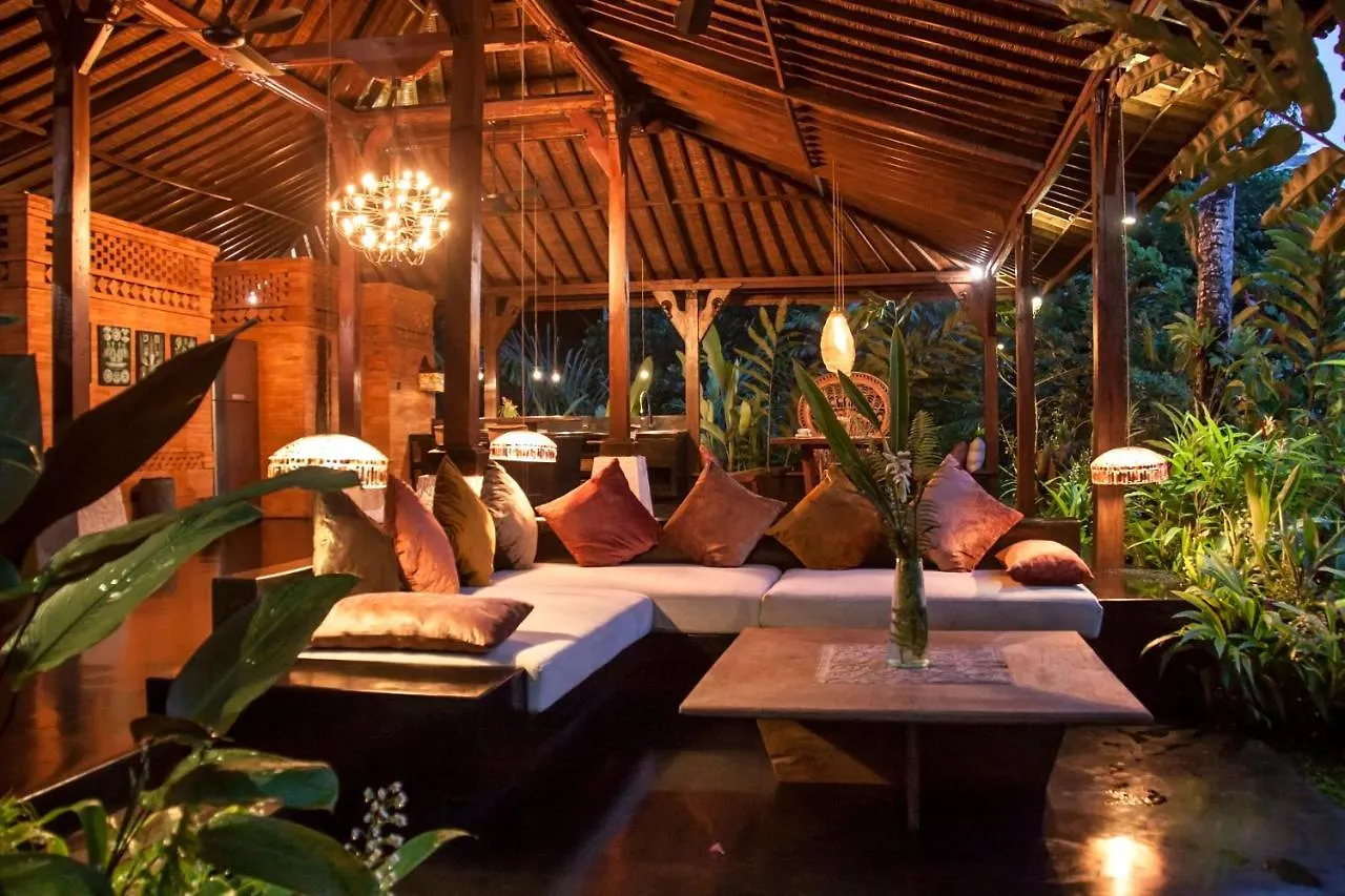 Villa Mahadevi Jungle Retreat Joglo 1 Ubud Nyaraló